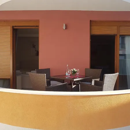 דירה Solis מוסטר